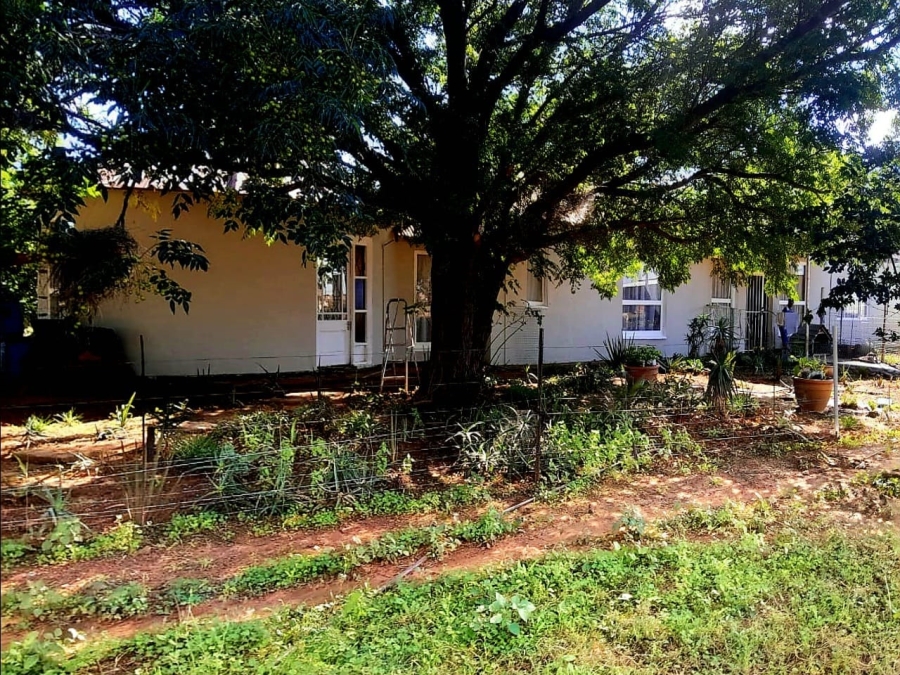  Bedroom Property for Sale in Bloemhof North West
